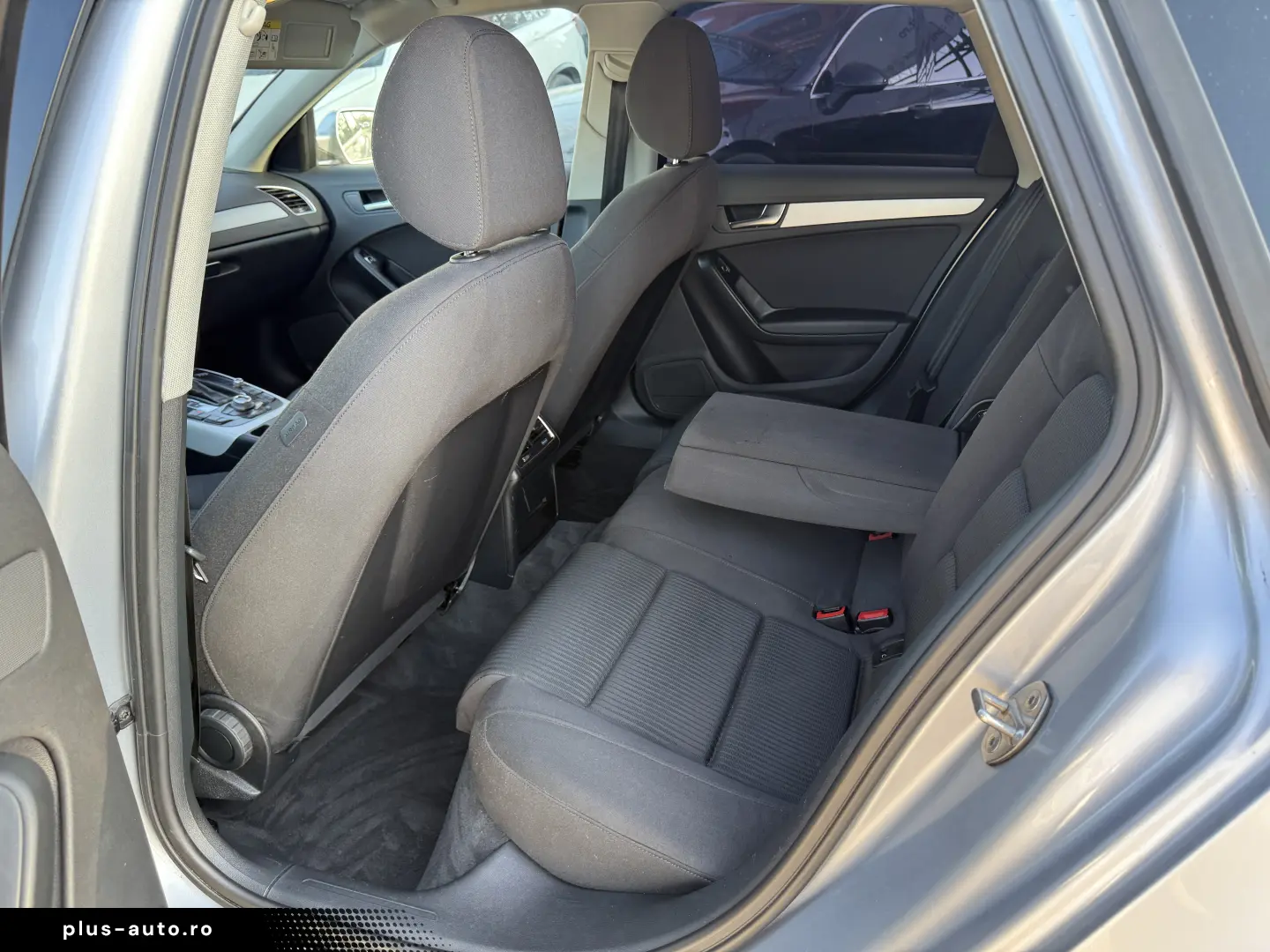 6000e avans și 5000e în 3 luni