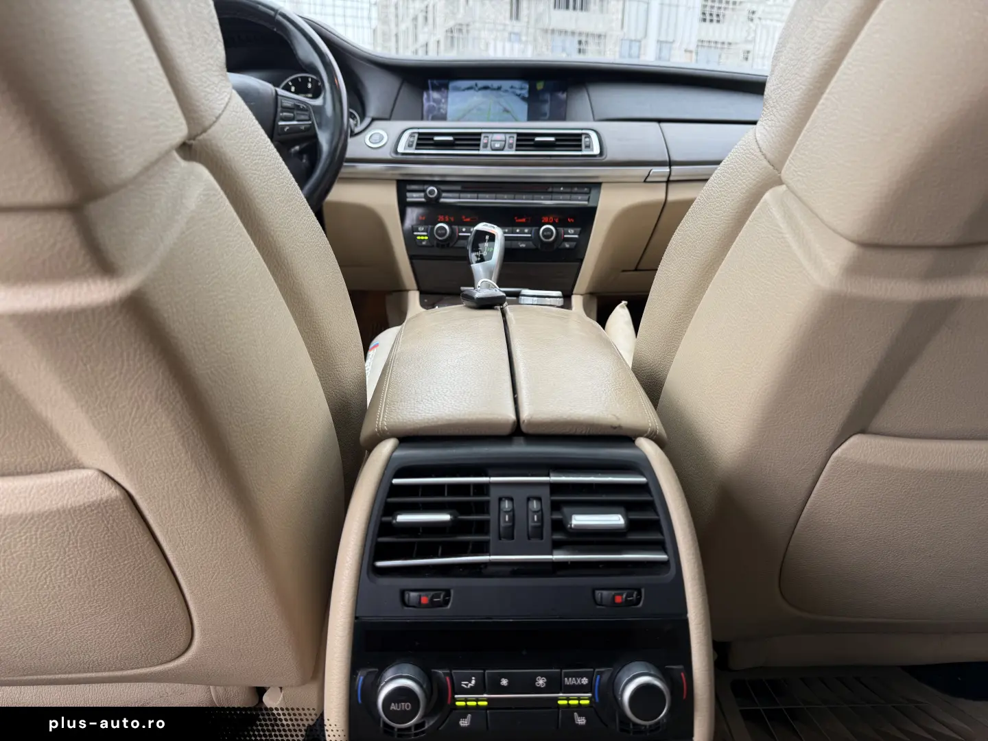 M-pachet 7000e avans 6000e în 3 luni