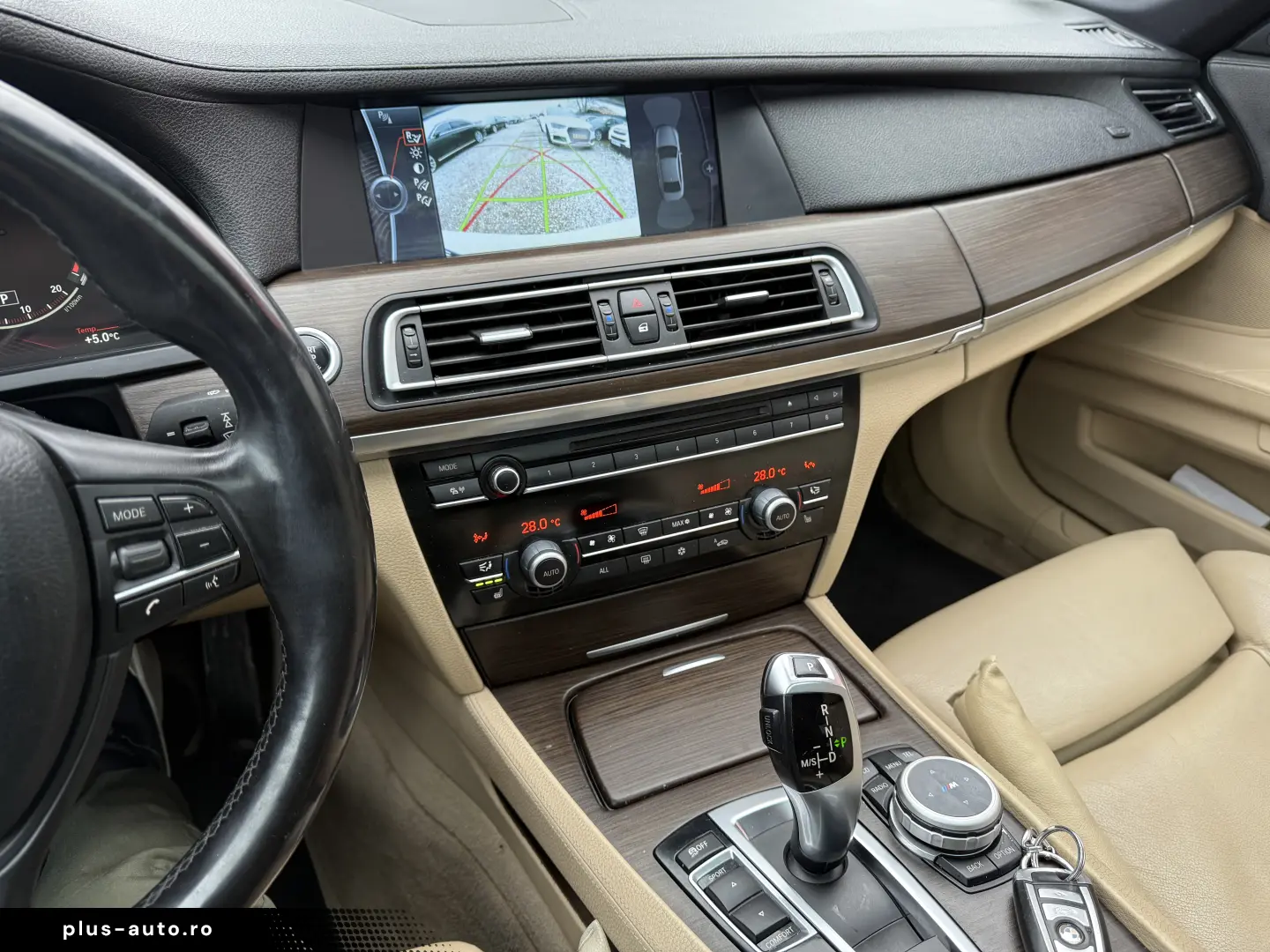 M-pachet 7000e avans 6000e în 3 luni