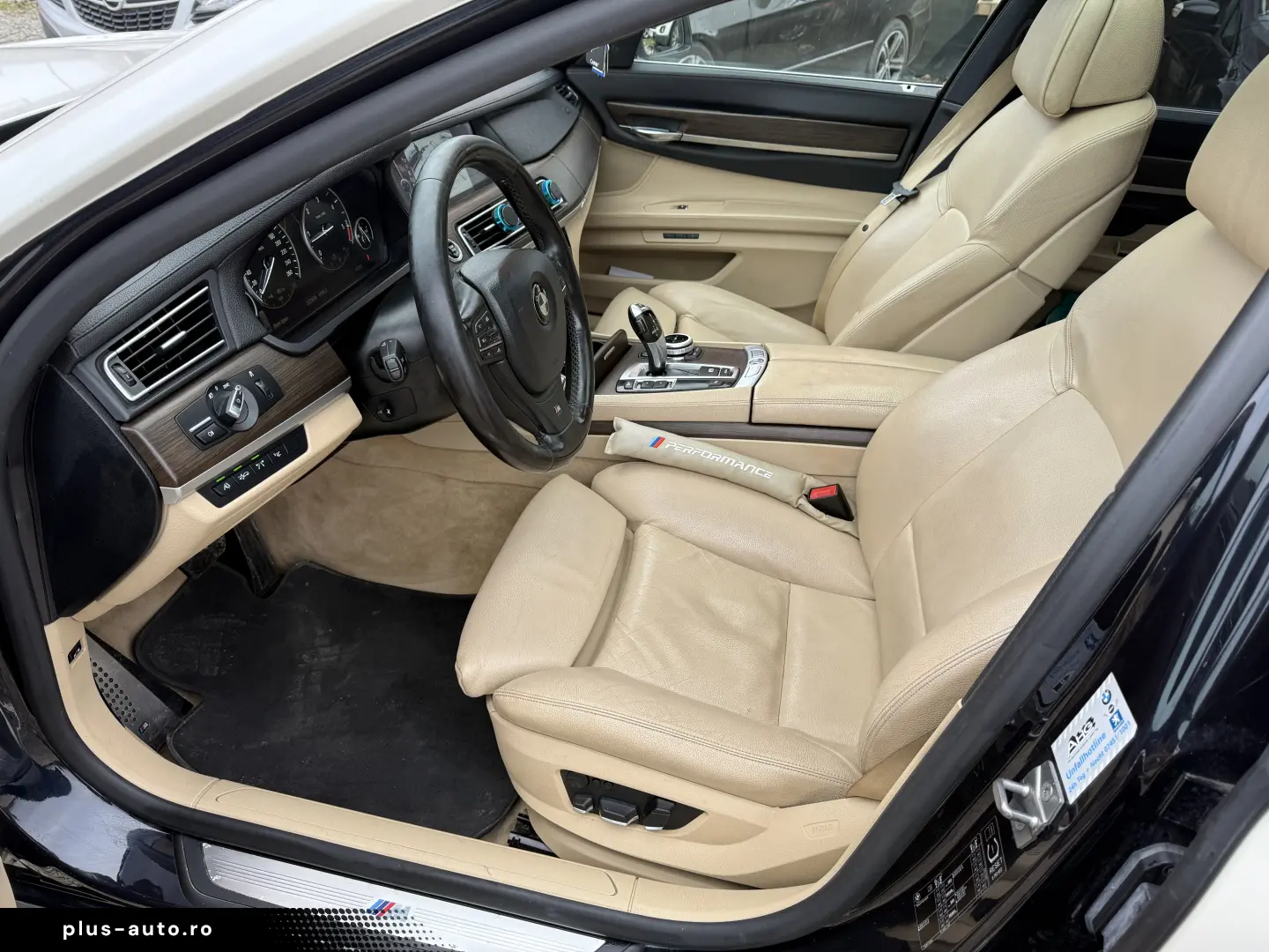 M-pachet 7000e avans 6000e în 3 luni