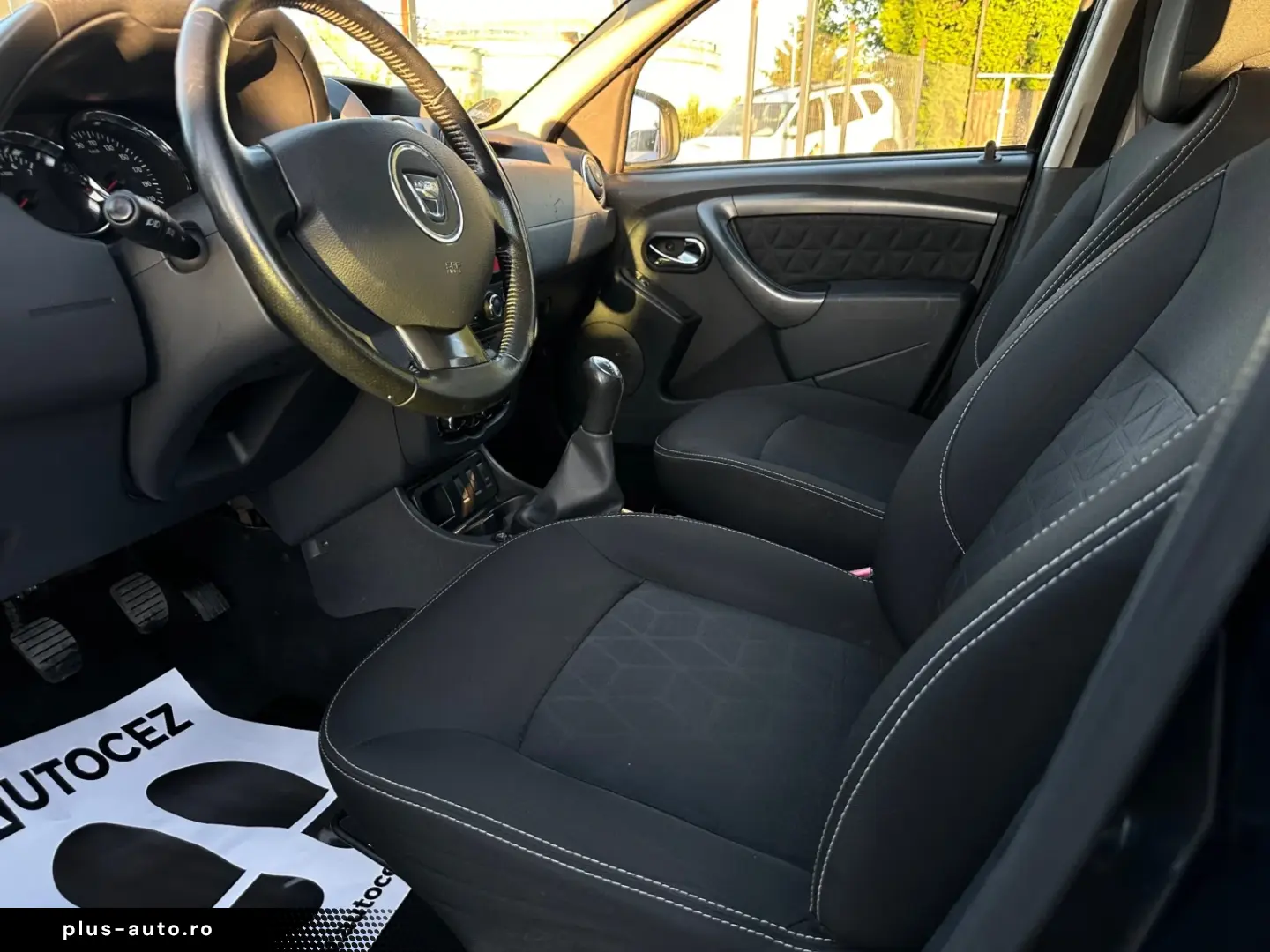 Dacia Duster 1.6 Mpi   GPL 2015