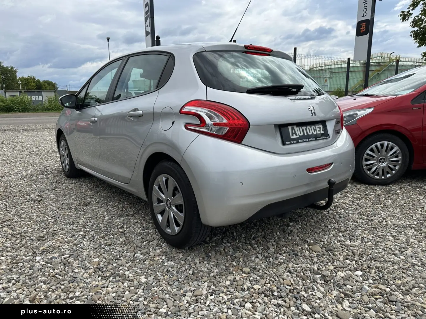 Peugeot 208 An 2014-Benzina 1.2Mpi