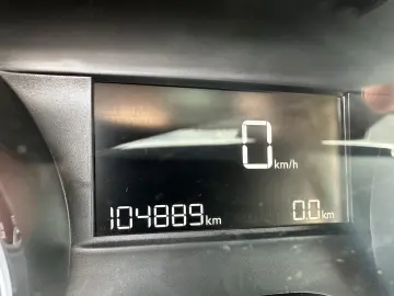 Peugeot 208 An 2014-Benzina 1.2Mpi