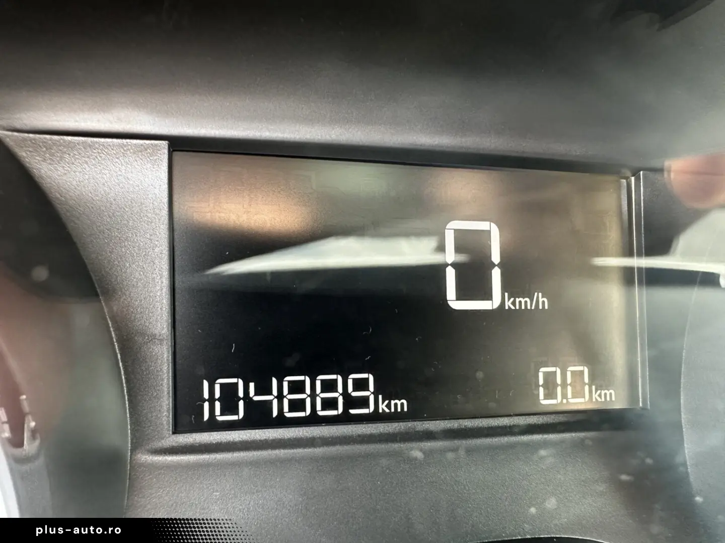 Peugeot 208 An 2014-Benzina 1.2Mpi