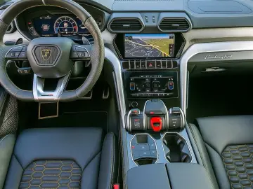 LAMBORGHINI Urus  AKRAPOVIC  23 ZOLL TAIGETE  PANO B&O Q-CI