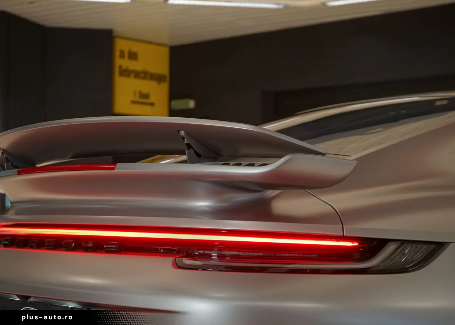 PORSCHE 992 Turbo S ACC Aero-Kit Lift Burmester PDLS