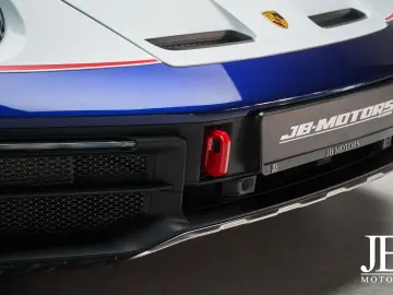 PORSCHE 992 Dakar Roughroads Burmester 360  Rallye LED