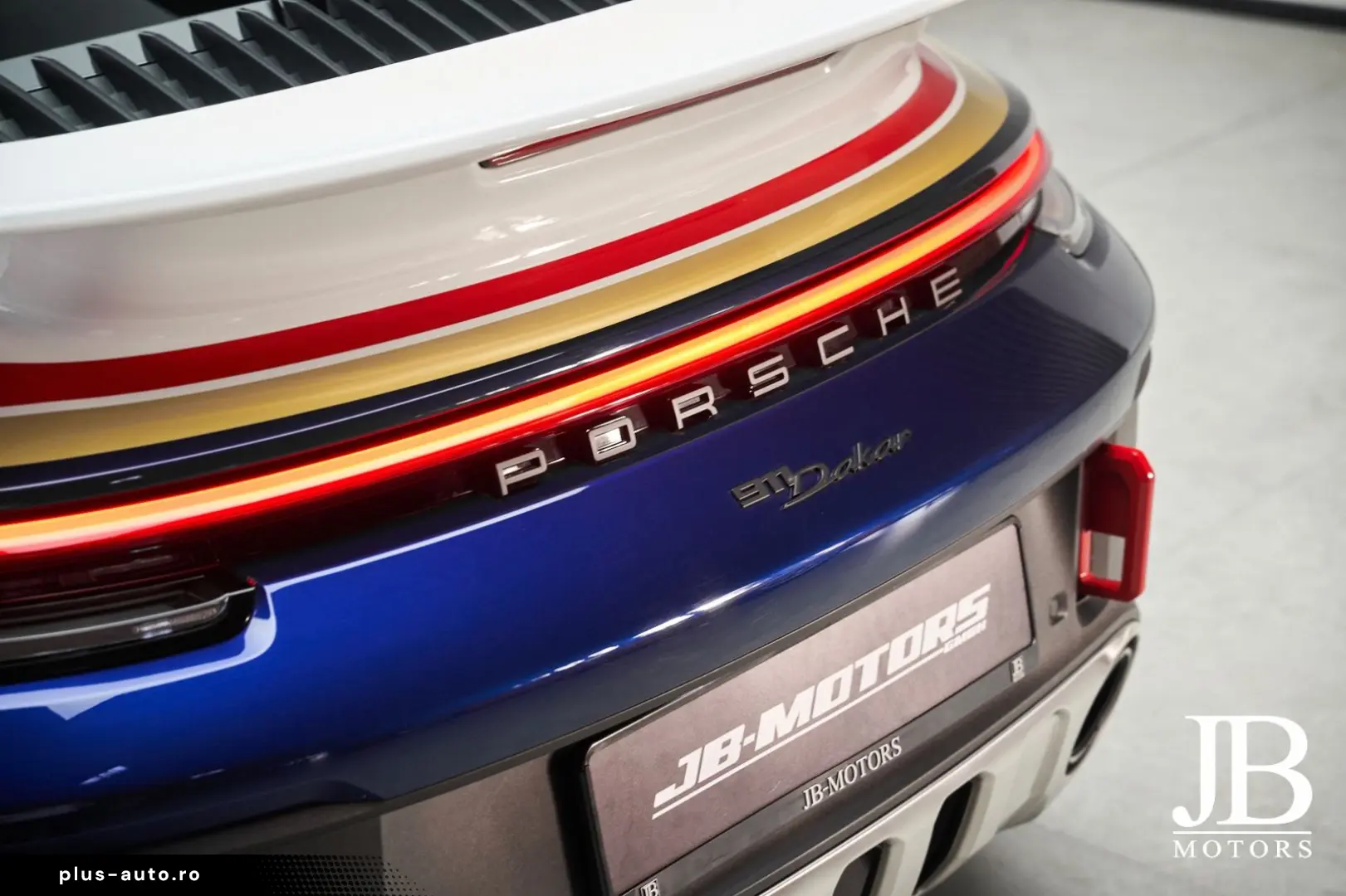 PORSCHE 992 Dakar Roughroads Burmester 360  Rallye LED