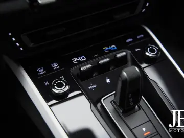 PORSCHE 992 Dakar Roughroads Burmester 360  Rallye LED