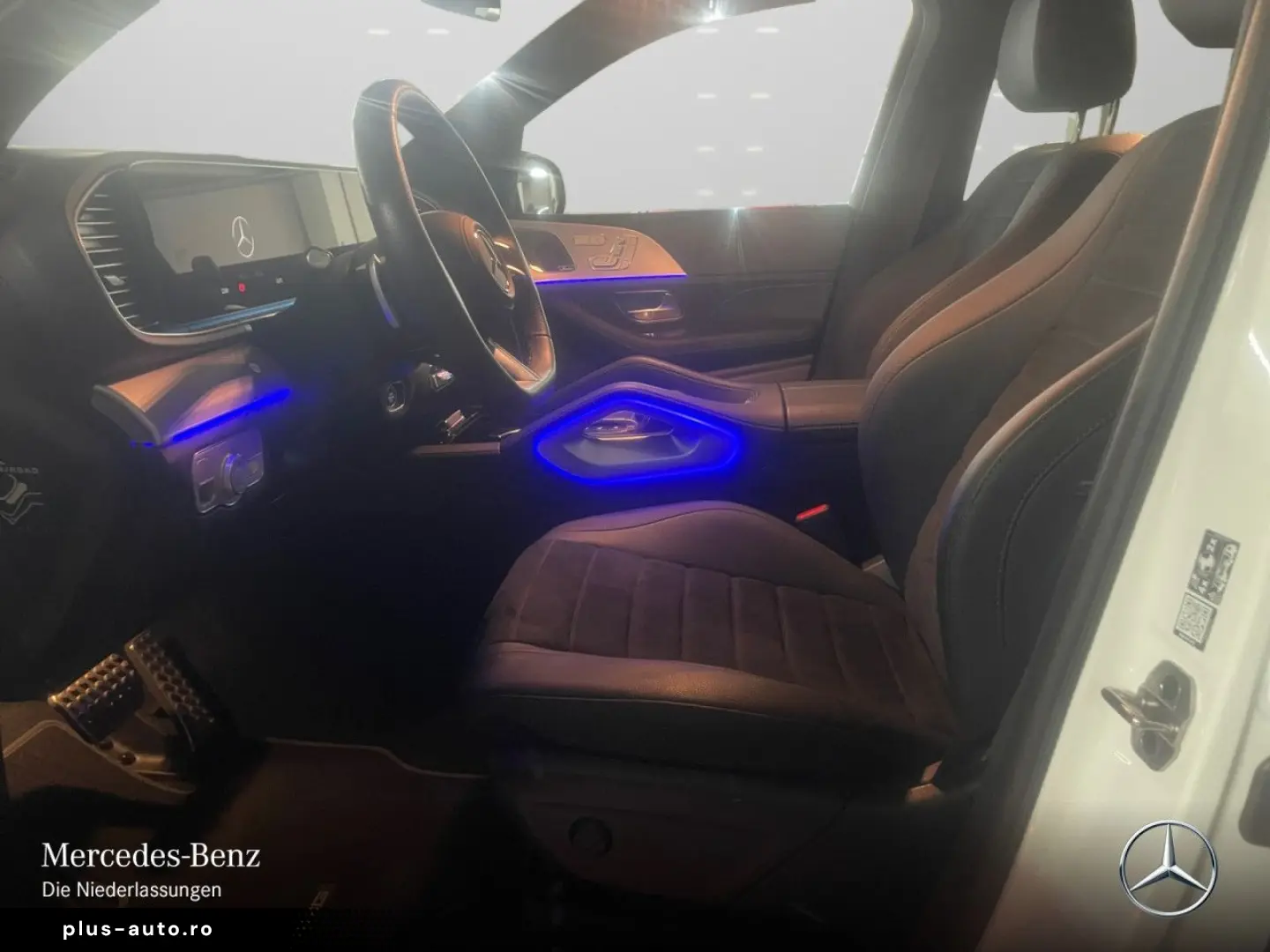 MERCEDES-BENZ GLE 400 e 4M AMG Advanced  Pano AHK Burmester