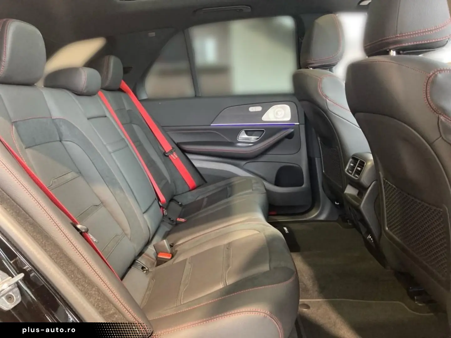 MERCEDES-BENZ GLE 53 AMG 4M  Night Pano AHK DISTRONI&hellip;