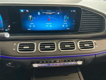 MERCEDES-BENZ GLE 53 AMG 4M  Night Pano AHK DISTRONI&hellip;