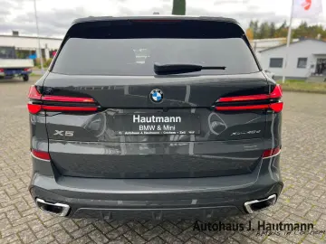 BMW X5 40d xDrive M SPORT  AHK PANO ACC H&K 360