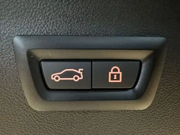 BMW X4 M40d NAV LED AHK PANO HEAD-UP H&K ACC 21ZO VC