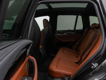 BMW X3 M Competition Panorama 360  Laser HUD DAB H K