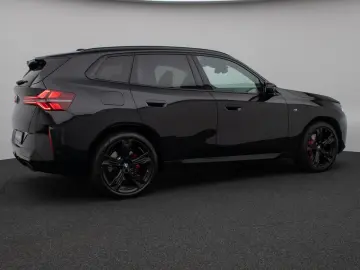 BMW X3 M50 Panorama 360 HUD DAB H K Komfort Alarm