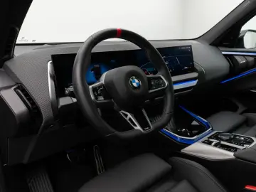 BMW X3 M50 Panorama 360 HUD DAB H K Komfort Alarm