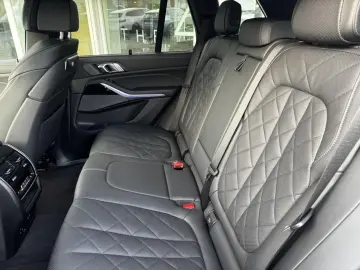 BMW X5 x30d M Sport HUD ACC PanoD.SoftCl.P-Prof AHK