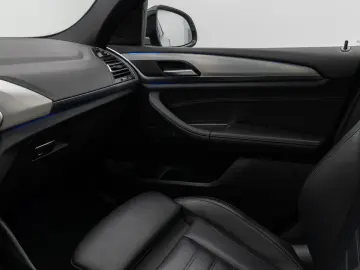 BMW X4 xD30d M Sport Panorama Laser Kamera HUD HiFi