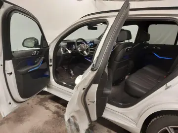 BMW X5 xDrive40i M Sport Standhzg Aktivlenk Travelpa