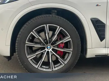 BMW X5 xDr30d A M-Sport PRO Standh 360  20 LM