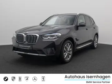 BMW X3 xD30e Kamera AHK HUD DAB Sport Panoram 19Zoll
