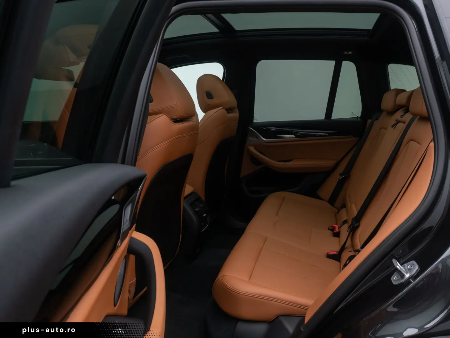 BMW X3 xD30e Kamera AHK HUD DAB Sport Panoram 19Zoll