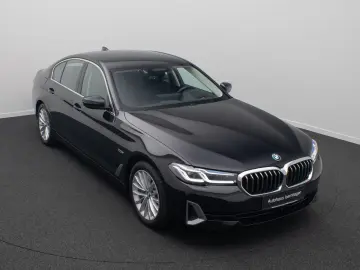 BMW 530e Luxury Line ACC Laser 360  HUD DAB Sport
