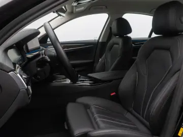 BMW 530e Luxury Line ACC Laser 360  HUD DAB Sport