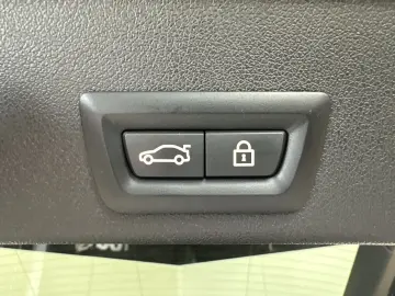 BMW X6 M Competition NAV LASER AHK PANO 360  21 22ZO