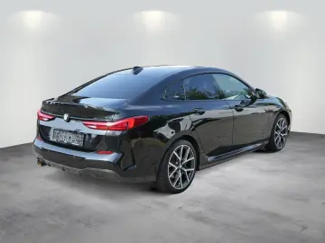BMW 218 i Gran Coupe M Sport AHK H&K HuD Pano 1.Hd