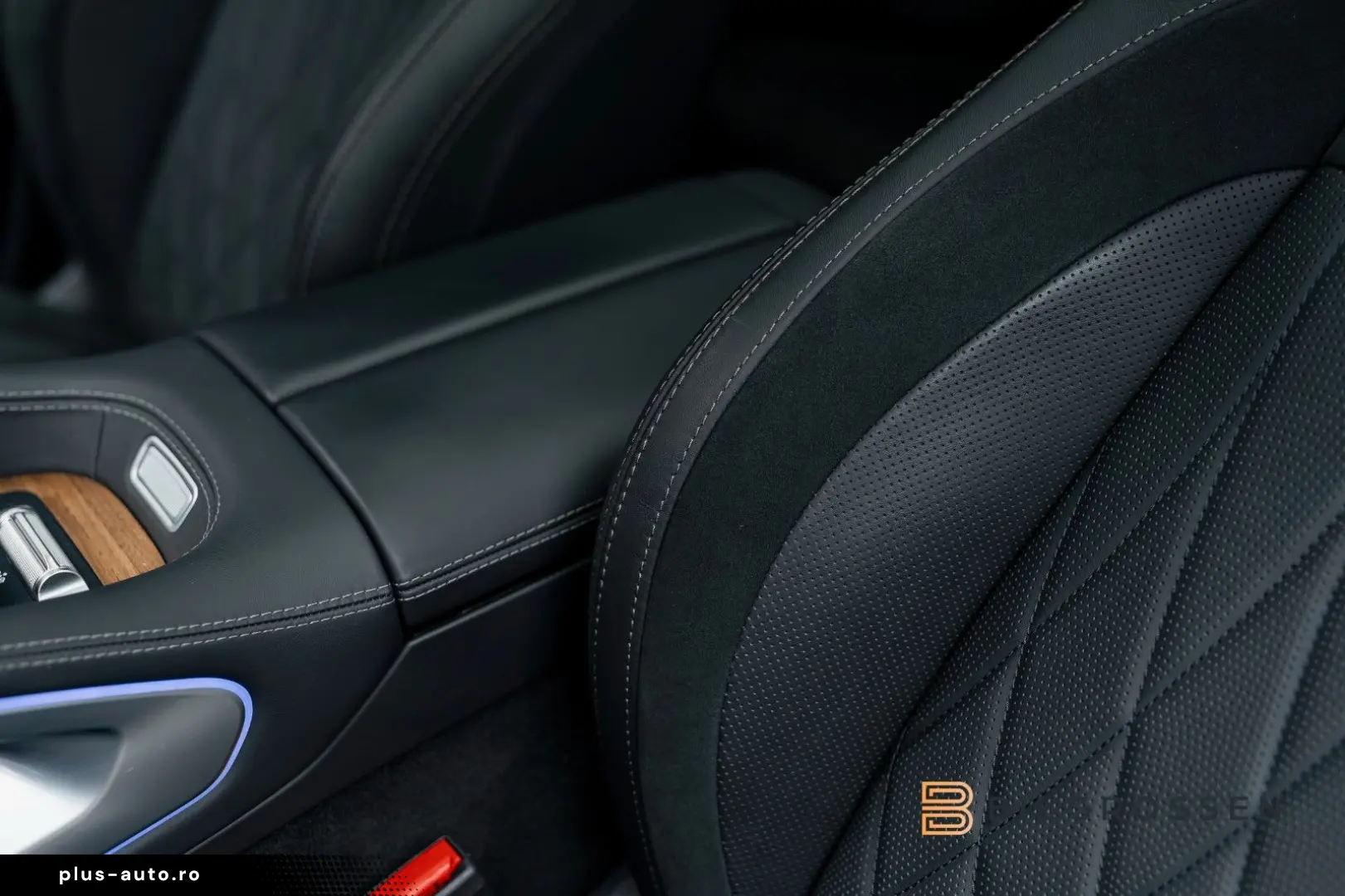 MERCEDES-BENZ GLE 53 AMG Hybrid Coupé 22  Exclusive Massage