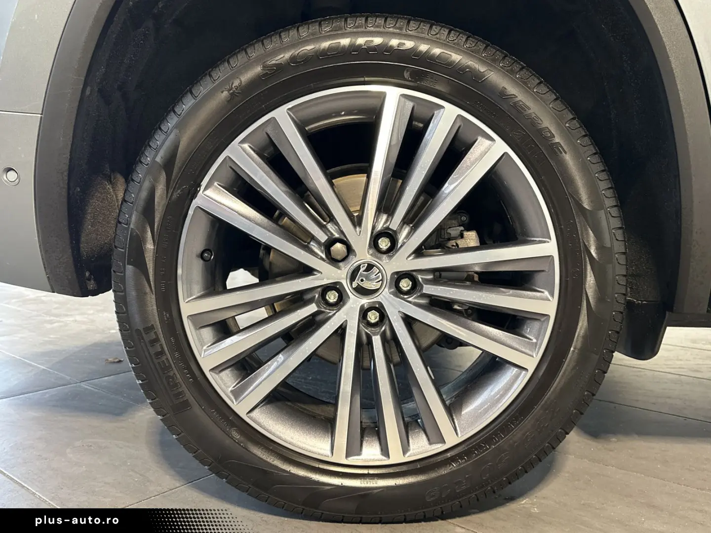 SKODA Kodiaq 2.0 TDI DSG L&K 4x4 NAV LED PANO 360  VC