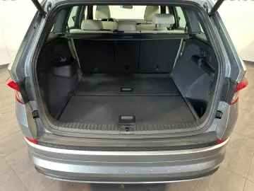 SKODA Kodiaq 2.0 TDI DSG L&K 4x4 NAV LED PANO 360  VC