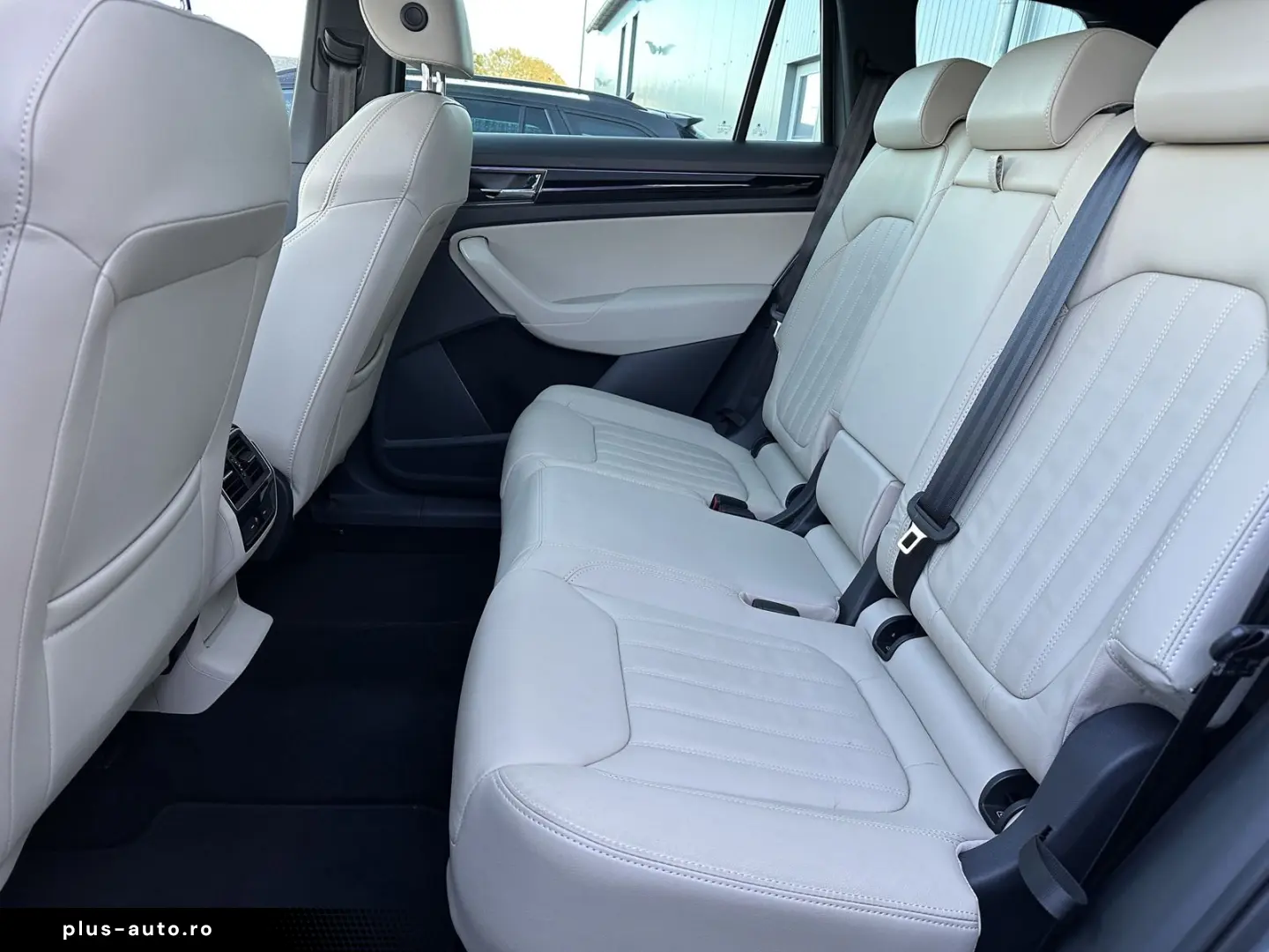 SKODA Kodiaq 2.0 TDI DSG L&K 4x4 NAV LED PANO 360  VC