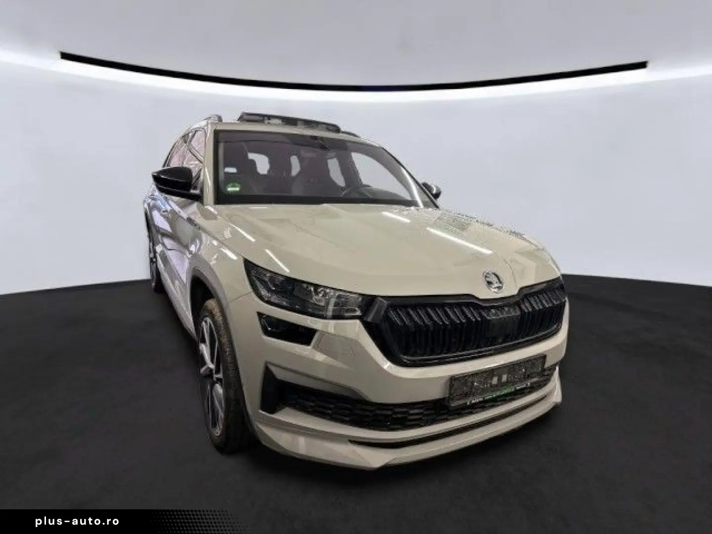 SKODA Kodiaq Sportline 2.0 TSI DSG 4x4 AHK PANO ACC
