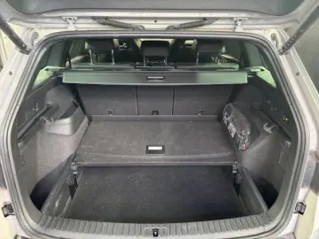 SKODA Kodiaq Sportline 2.0 TSI DSG 4x4 AHK PANO ACC
