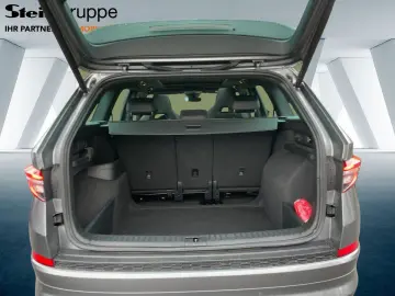 SKODA Kodiaq Sportline MATRIX APP DAB AHK PANO VIRT