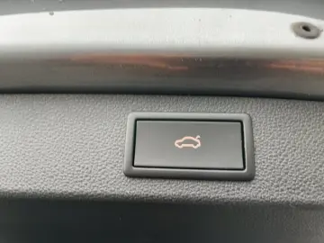 SKODA Kodiaq Sportline MATRIX APP DAB AHK PANO VIRT