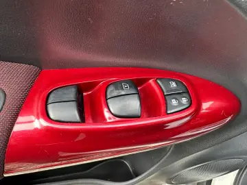 NISSAN JUKE 1.5D 2011 EURO 5