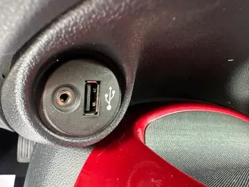 NISSAN JUKE 1.5D 2011 EURO 5