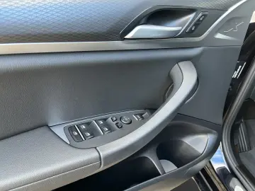 BMW X4 xDrive20d M SPORT   19  ALU   Lenkradheizung