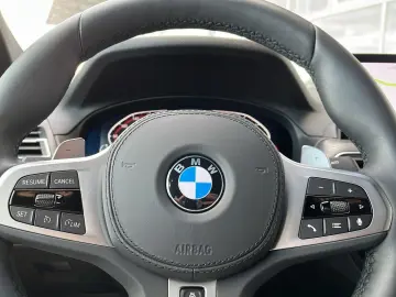 BMW X4 xDrive20d M SPORT   19  ALU   Lenkradheizung