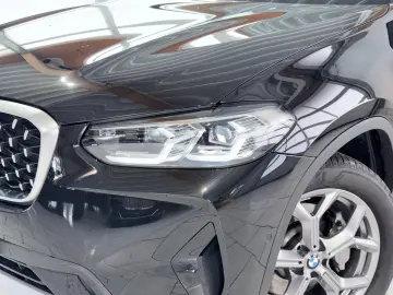 BMW X4 xDrive 30i - ACC LED CarPlay Leder