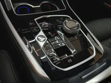 BMW X5 30 d xDrive M Paket Exklusiv Laser AHK Pano