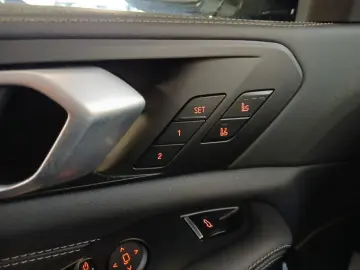 BMW X5 30 d xDrive M Paket Exklusiv Laser AHK Pano