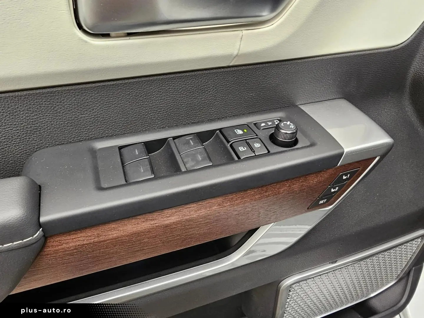 Toyota Tundra Capstone 3.5