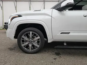 Toyota Tundra Capstone 3.5