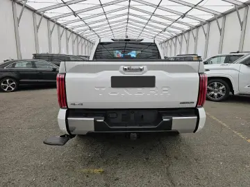 Toyota Tundra Capstone 3.5