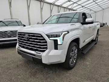 Toyota Tundra Capstone 3.5